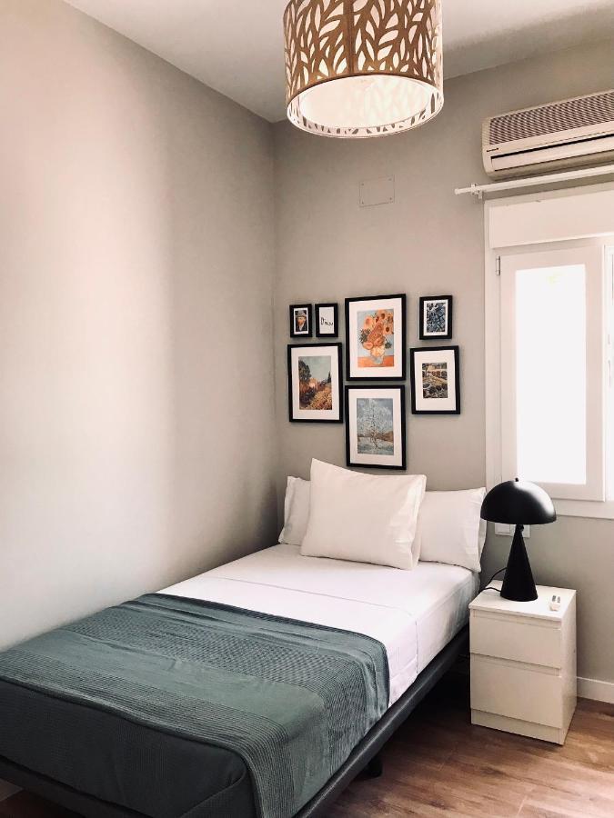 Apartamentos Elite - Art Collection - Vincent メリダ エクステリア 写真