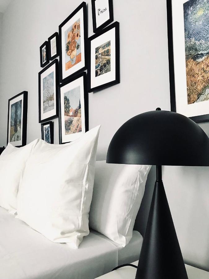 Apartamentos Elite - Art Collection - Vincent メリダ エクステリア 写真