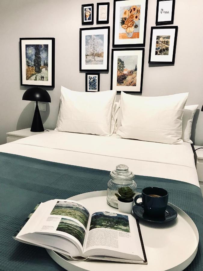Apartamentos Elite - Art Collection - Vincent メリダ エクステリア 写真